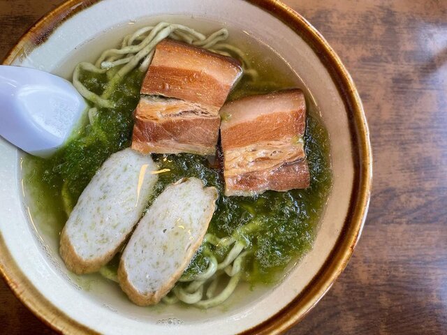 本場沖縄に行ったら食べたい 沖縄そばのおすすめ店10選 Tripa トリパ 旅のプロがお届けする旅行に役立つ情報 本場沖縄に行ったら食べたい 沖縄そばのおすすめ店10選 Tripa トリパ 旅のプロがお届けする旅行に役立つ情報
