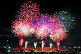 【イベント情報：東京都】第48回 足立の花火（5/30）