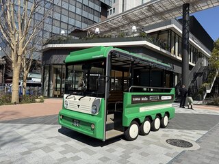 グリーンスローモビリティ「関内マーロ」で横浜を巡る！新感覚の観光体験
