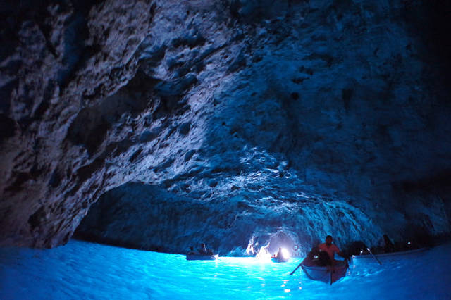 世界の青の洞窟