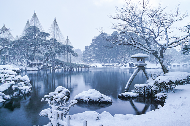 情緒あふれる日本の冬を感じるならここ 美しき日本の雪景色15選 Tripa トリパ 旅のプロがお届けする旅行に役立つ情報