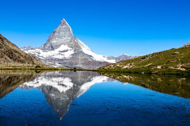 大自然に抱かれた絶景を堪能 スイスのおすすめ絶景スポット11選 Tripa トリパ 旅のプロがお届けする旅行に役立つ情報