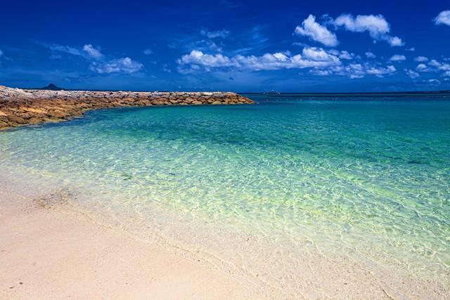 沖縄の旅行ならやっぱりきれいな海！息を呑むほど美しいビーチ10選 ...