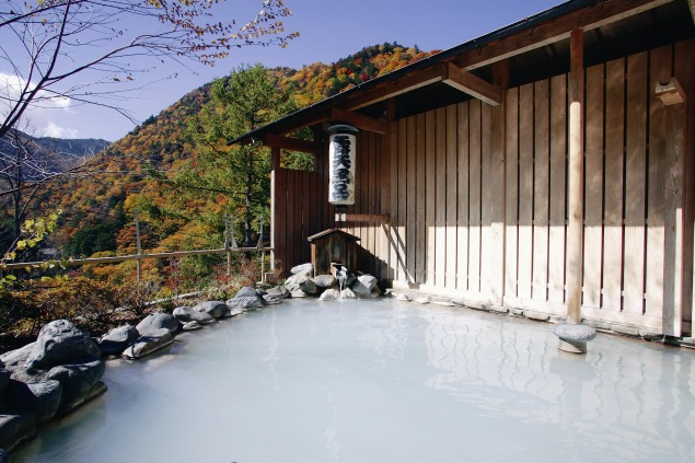 白船グランドホテル