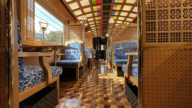 ことこと列車 車内