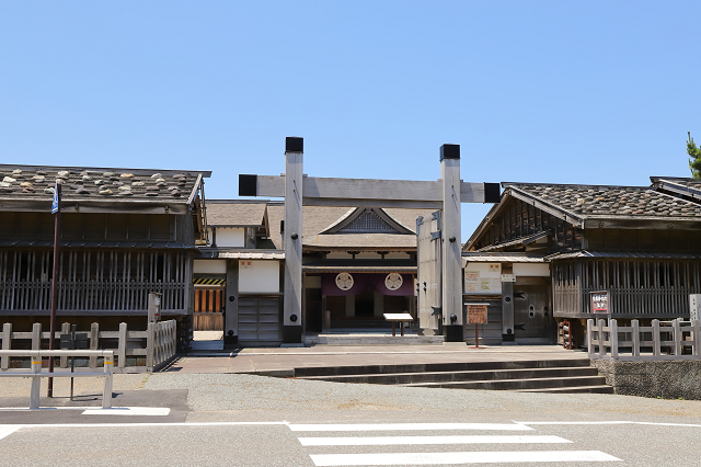 photo by PIXTA (234406)