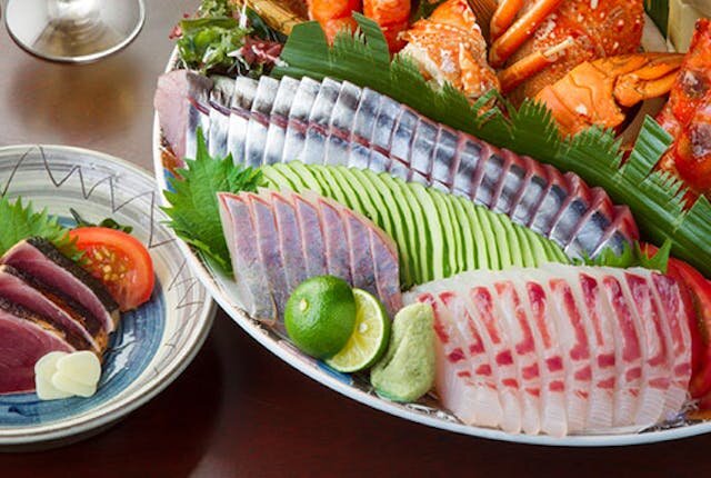 土佐の郷土料理!【黒潮皿鉢コース】