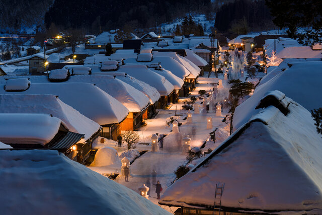 photo by PIXTA (262095)