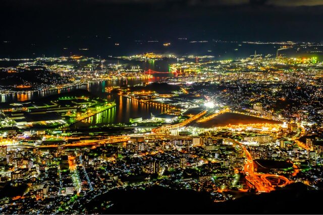 photo by PIXTA (262844)