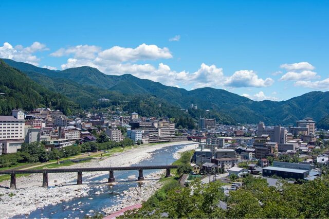 photo by PIXTA (264512)