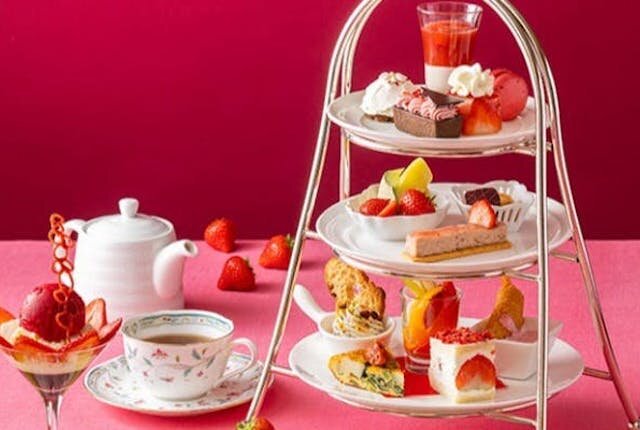 【いちごアフタヌーンティー】