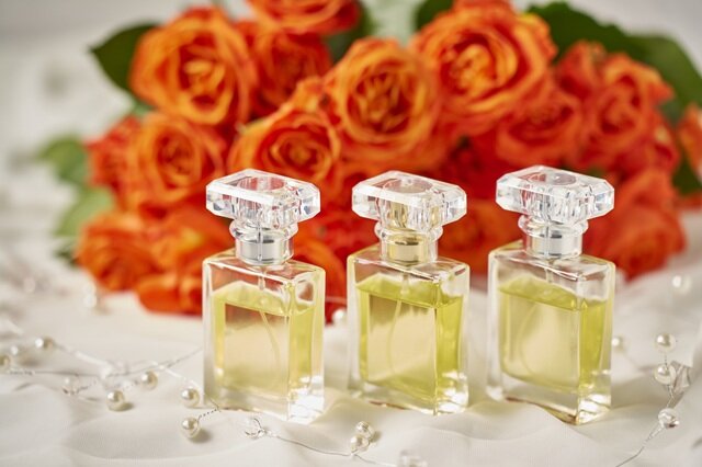 ローズヴェールパフューム 4,000円(税込)