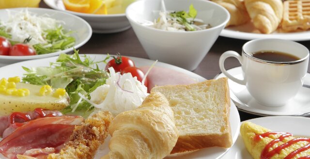 朝食ビュッフェ「白鳥」