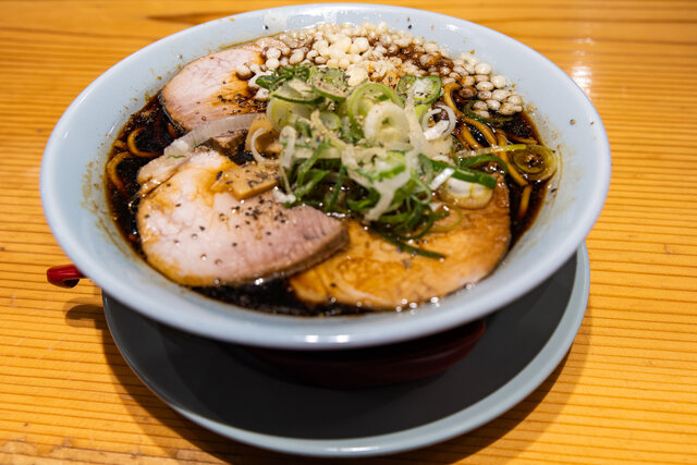 富山ブラックラーメンイメージ