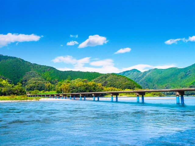 佐田沈下橋