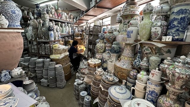 ©Yuet Tung China Works