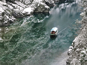 日本最古といわれる道後温泉と琴平・桂浜・大歩危峡　四国の名所ぐるり旅　3日間