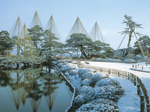 城下町で新年のご利益をいただく　古都金沢で迎える令和最初のお正月　2日間