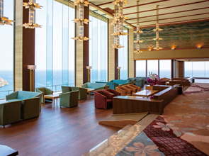 日和山温泉　雄大な日本海を一望する眺望自慢の宿　ホテル金波楼