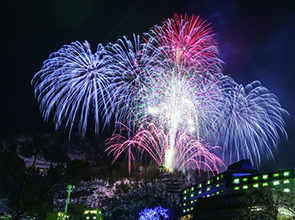 【会員限定】宇奈月温泉冬物語雪上花火大会　２日間