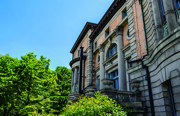 「長楽館」で味わうオリジナルフレンチ　日帰り