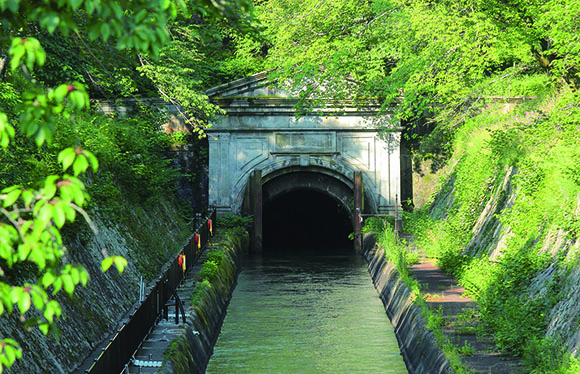 三井寺特別拝観と「琵琶湖疎水」さんぽ　日帰り