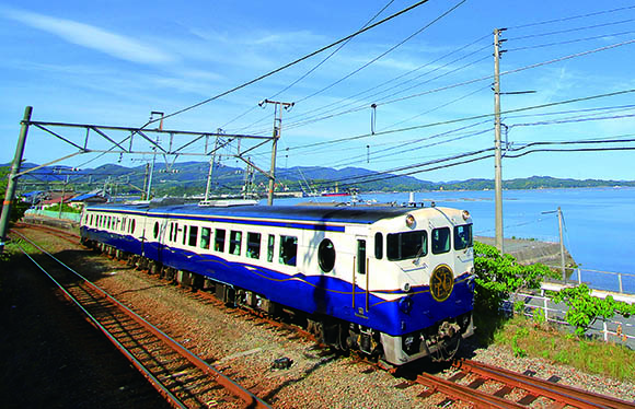 「ｅｔＳＥＴＯｒａ」と「Ｌａ　Ｍａｌｌｅ　ｄｅ　Ｂｏｉｓ」に乗車　２日間