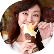 ジェラートを食べる