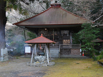 玉簾神社（神奈川県） 