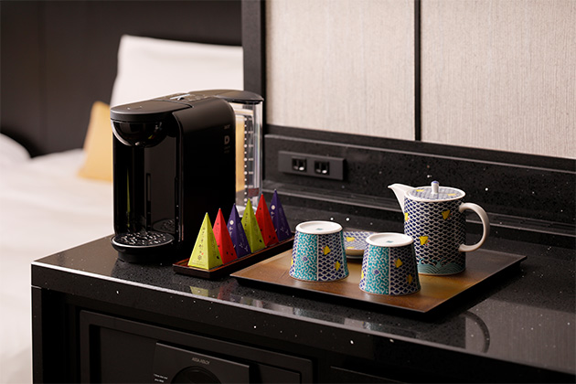 ＴＨＥ　ＨＯＴＥＬ　ＳＡＮＲＡＫＵ　ＫＡＮＡＺＡＷＡ