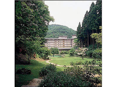 西村屋ホテル招月庭